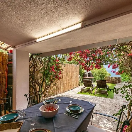 Holiday home Bougainville